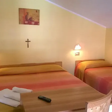 Hotel Hotel Carmen Viserba *