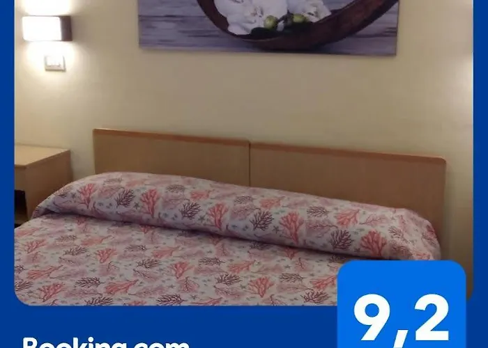 维塞尔巴卡门酒店 Viserbella di Rimini