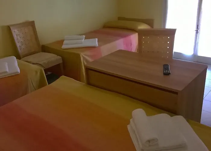 维塞尔巴卡门酒店 Viserbella di Rimini