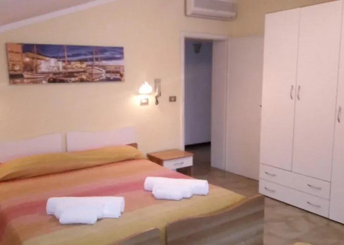 Отель Carmen Viserba