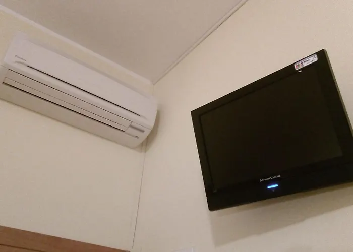 维塞尔巴卡门酒店 * Viserbella di Rimini