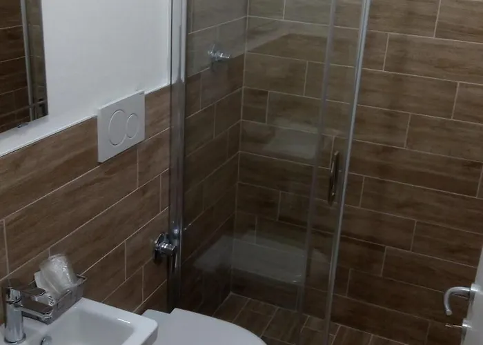 Carmen Viserba Отель *